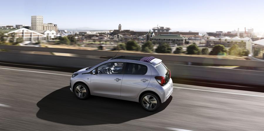  Peugeot 108 5-Door 2014 года  (фото 7 из 33)